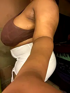 NonoGotBoobies online show from 11/02/25, 08:30