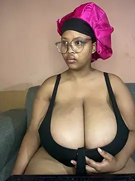 Snapshot of NonoGotBoobies chatting on 03/14/25, 05:27 NonoGotBoobies online show from 03/14/25, 05:27