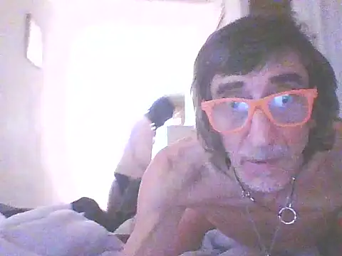 eccomi6996 online show from 11/30/25, 08:15