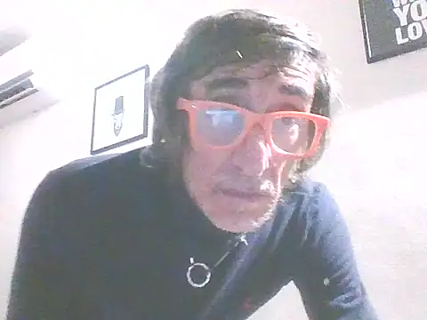 eccomi6996 online show from 11/30/25, 08:20