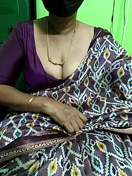 Snapshot of niiveditha chatting on 03/20/25, 12:30 niiveditha online show from 03/20/25, 12:30