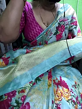 Snapshot of niiveditha chatting on 10/07/25, 05:41 niiveditha online show from 10/07/25, 05:41