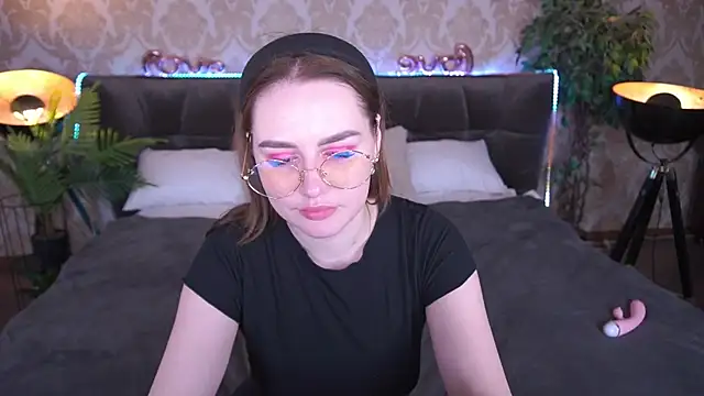 DivineJass online show from 02/24/25, 08:47