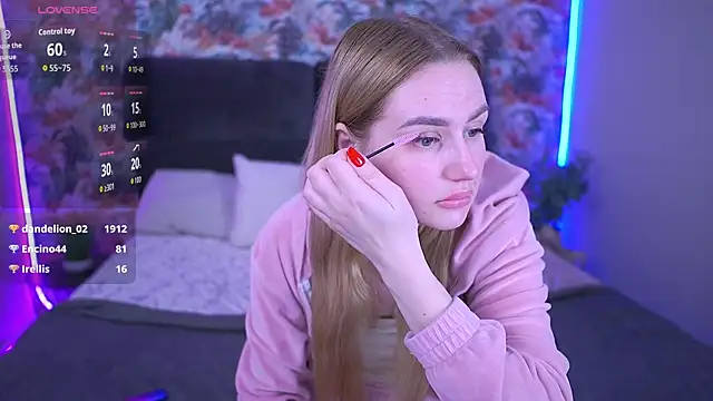 DivineJass online show from 04/04/26, 05:14