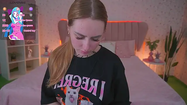 DivineJass online show from 04/10/26, 10:06