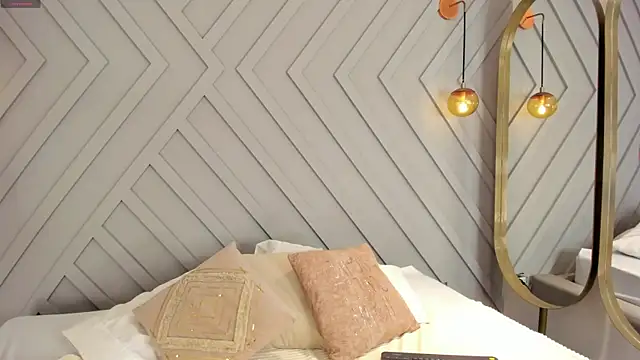 Snapshot of Zoee_monroe chatting on 02/27/26, 10:31 Zoee monroe online show from 02/27/26, 10:31