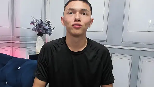 Andy dior18 online show from 09/24/25, 02:18
