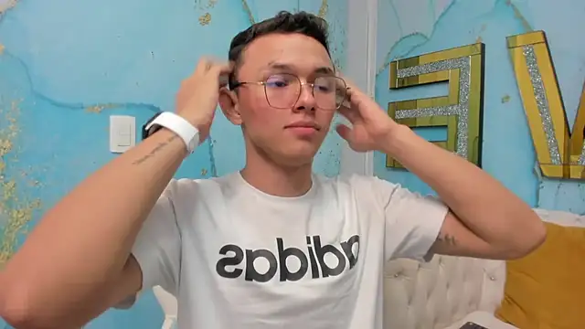 Andy dior18 online show from 03/15/25, 02:03