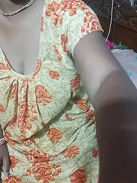 Snapshot of Hot-anjale chatting on 03/11/25, 07:35 Hot-anjale online show from 03/11/25, 07:35