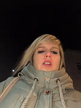 Sexybiene969 online show from 11/28/25, 05:24