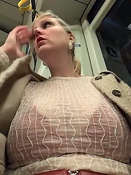 Sexybiene969 online show from 01/10/26, 05:08