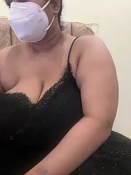 Snapshot of Yoursexy_cherry chatting on 02/11/26, 08:41 Yoursexy cherry online show from 02/11/26, 08:41