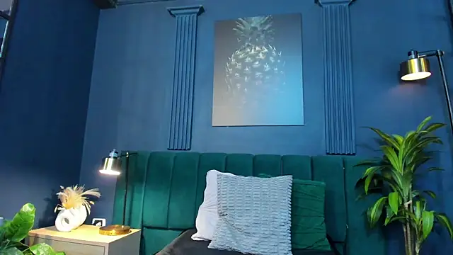 Snapshot of scarlet_edwars chatting on 06/26/26, 04:02 scarlet edwars online show from 06/26/26, 04:02