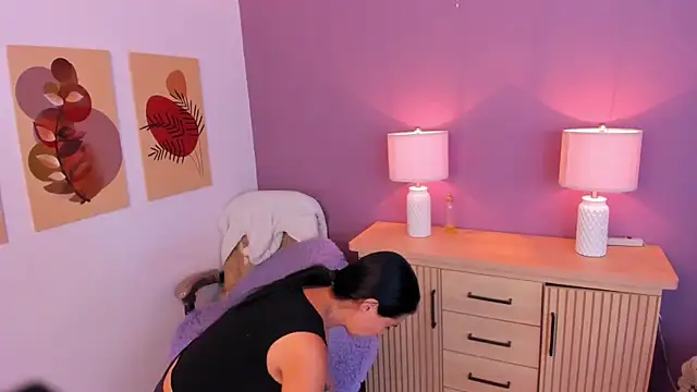 scarlet edwars online show from 03/03/25, 06:24