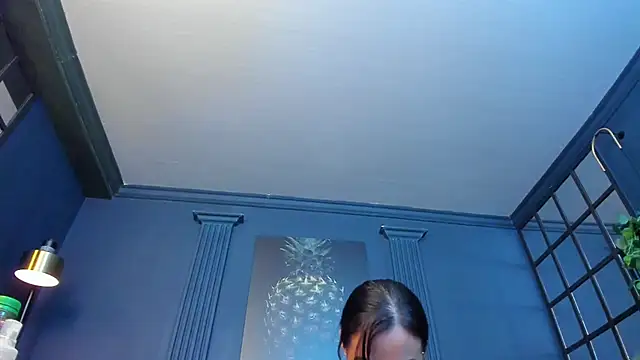 scarlet edwars online show from 03/09/26, 07:17