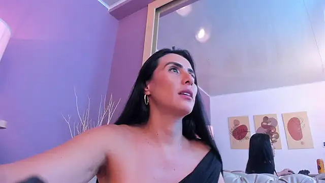 scarlet edwars online show from 02/22/25, 08:18