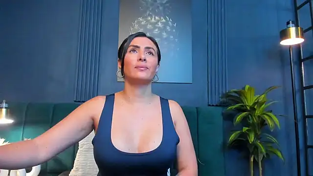 scarlet edwars online show from 02/09/26, 08:18