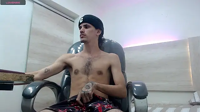 Dirty Kingg online show from 03/22/25, 08:15
