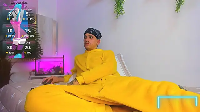 Dirty Kingg online show from 10/13/25, 08:10