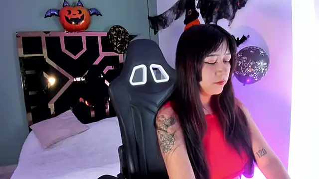Samantha spencer online show from 10/13/25, 03:52