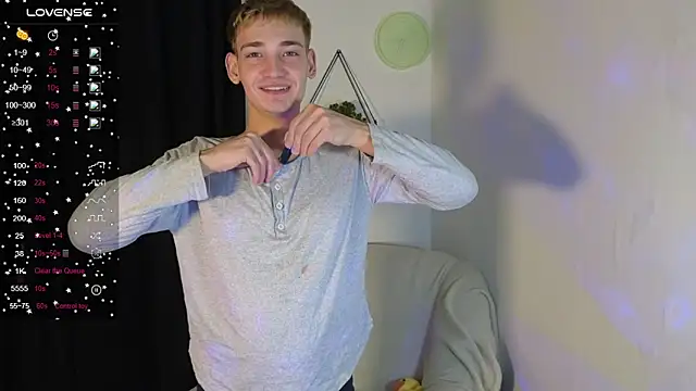 Snapshot of Julian_wins chatting on 01/12/26, 02:35 Julian wins online show from 01/12/26, 02:35