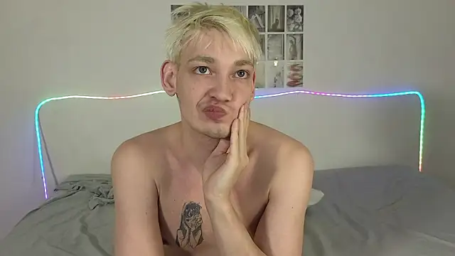 Julian wins online show from 03/22/26, 12:50