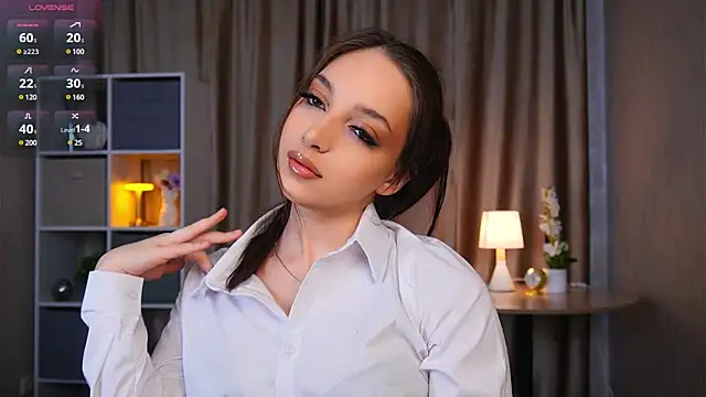 Snapshot of AccaAfton chatting on 02/16/25, 04:09 AccaAfton online show from 02/16/25, 04:09