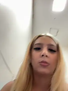 hotamanda01 online show from 02/01/26, 06:17