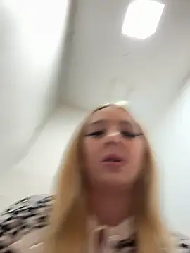 hotamanda01 online show from 02/07/26, 08:17