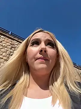 hotamanda01 online show from 02/24/26, 11:33