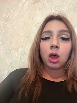 hotamanda01 online show from 03/25/26, 10:52