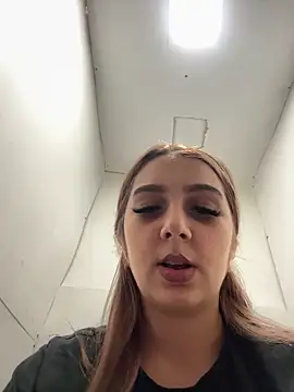 hotamanda01 online show from 03/19/26, 07:25