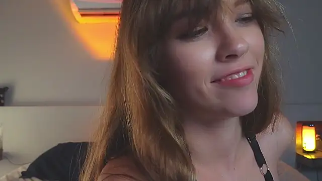 Snapshot of DemiDee chatting on 01/19/25, 02:17 DemiDee online show from 01/19/25, 02:17