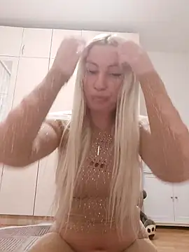 Snapshot of visnjica chatting on 11/11/25, 10:15 visnjica online show from 11/11/25, 10:15