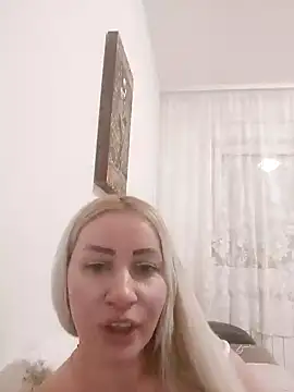 Snapshot of visnjica chatting on 03/16/25, 10:42 visnjica online show from 03/16/25, 10:42