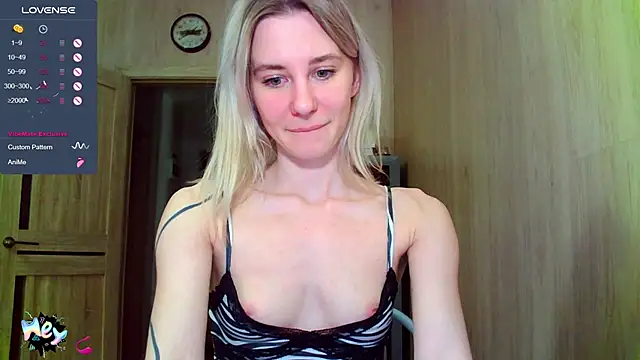 Snapshot of Caramel_piegirl chatting on 10/05/25, 07:26 Caramel piegirl online show from 10/05/25, 07:26