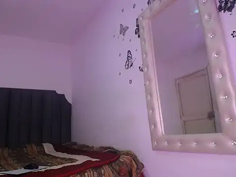 moree Queen online show from 10/20/25, 07:03