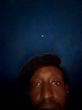 Snapshot of Ailton9865 chatting on 12/14/25, 04:23 Ailton9865 online show from 12/14/25, 04:23