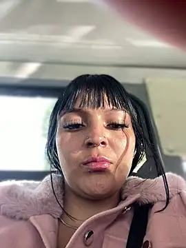 Dulce  Boyd online show from 11/26/25, 01:33