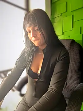 Dulce  Boyd online show from 10/13/25, 01:56