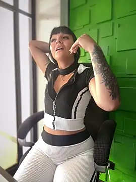 Dulce  Boyd online show from 10/25/25, 01:56