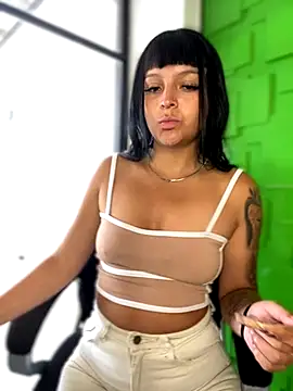 Dulce  Boyd online show from 11/05/25, 01:58