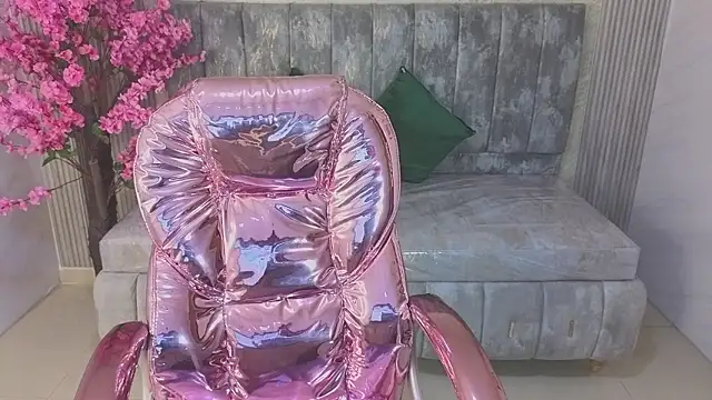 salome stockman s online show from 01/10/26, 01:28