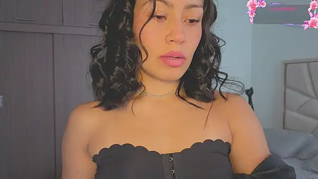 Snapshot of salome_stockman_s chatting on 05/15/26, 01:31 salome stockman s online show from 05/15/26, 01:31