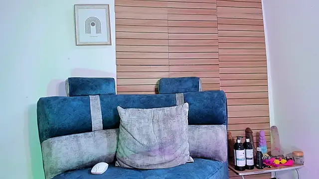 Abbiee 8 online show from 11/09/25, 04:33