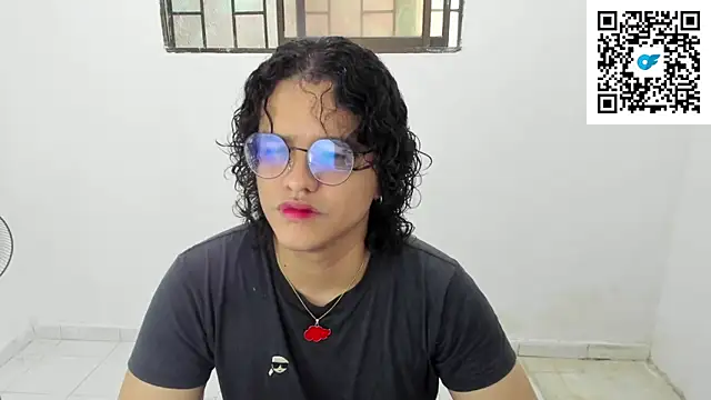 Diane blossom online show from 11/23/25, 06:07