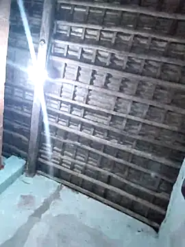 shuelldin online show from 04/05/26, 03:24