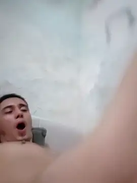 shuelldin online show from 04/06/26, 09:21