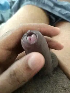 Snapshot of Tamil_small_cock chatting on 11/22/25, 03:38 Tamil small cock online show from 11/22/25, 03:38