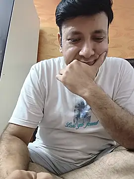 innocentboy1987 online show from 06/27/26, 04:13
